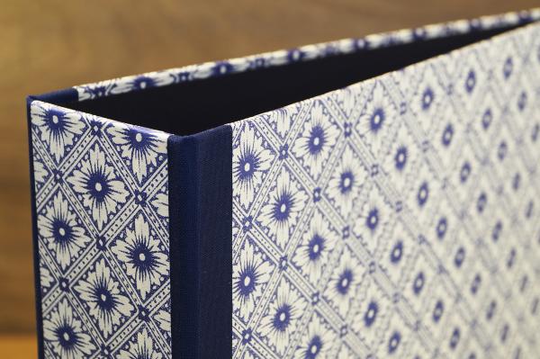 folder linen blue sunflower